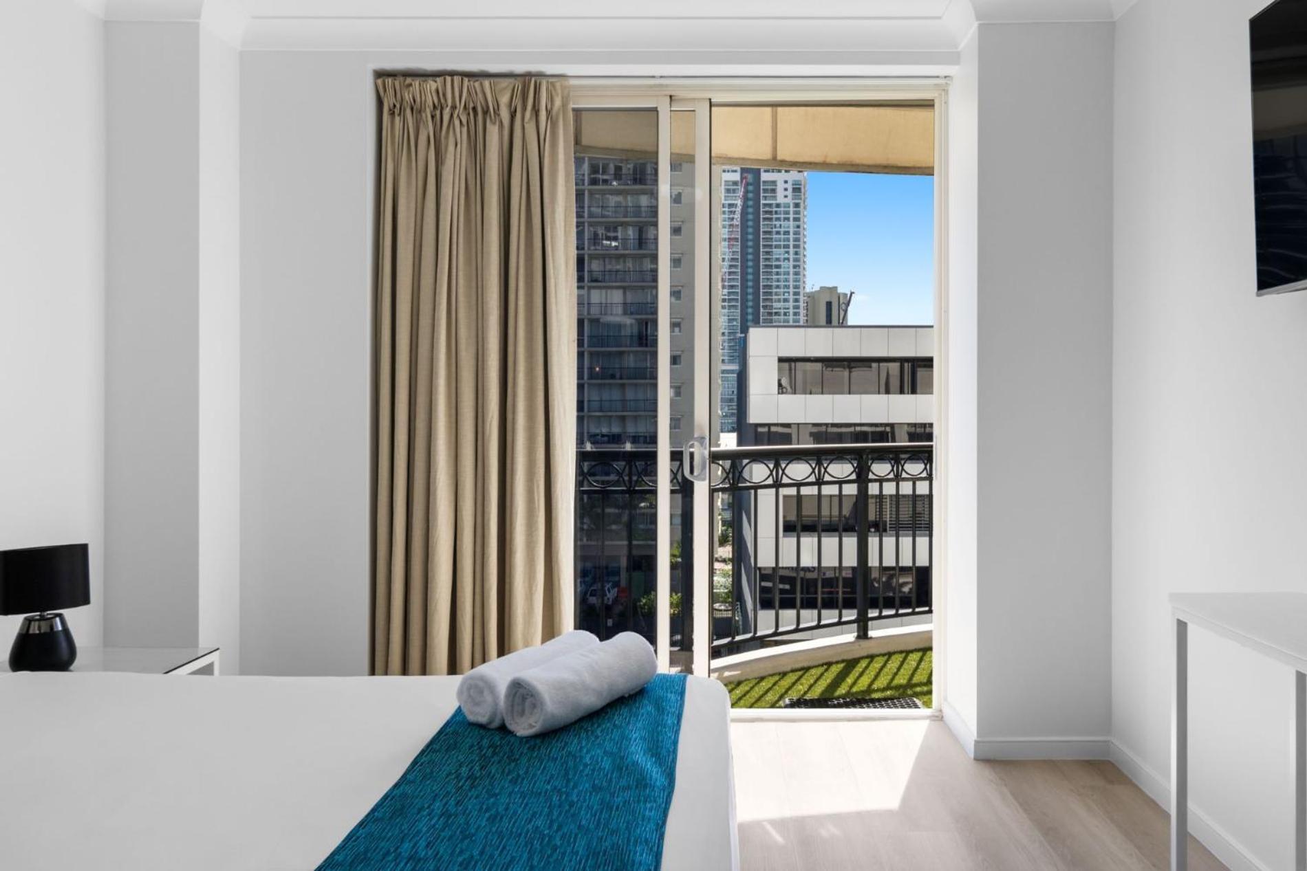Chevron Renaissance - Private Apartments Gold Coast Exterior photo